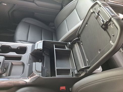 Certified 2025 Chevrolet Silverado 1500 LTZ w/ LTZ Convenience Package II image 30