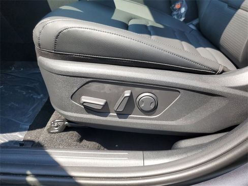 New 2026 Kia Sportage SX image 16