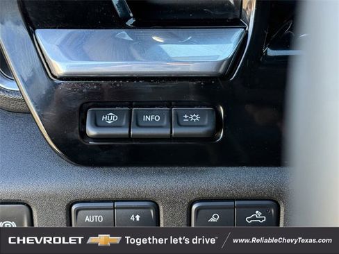 Certified 2025 Chevrolet Silverado 2500 High Country w/ Technology Package image 28