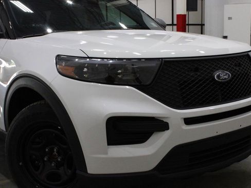 Used 2023 Ford Explorer 4WD Police Interceptor w/ Ultimate Wiring Package image 35