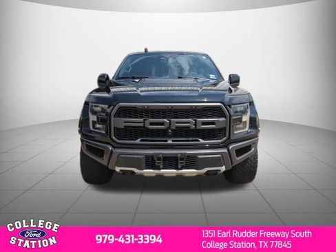Used 2019 Ford F150 Raptor w/ Equipment Group 802A Luxury AWD/4WD image 2