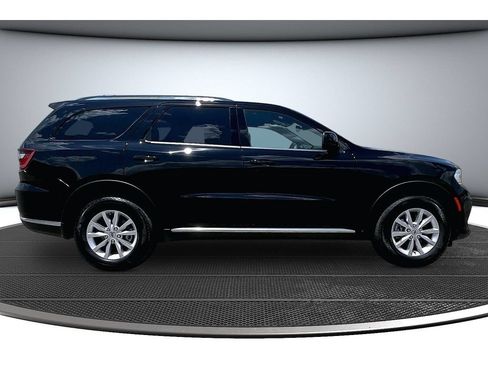 Used 2023 Dodge Durango SXT Launch Edition AWD/4WD image 15