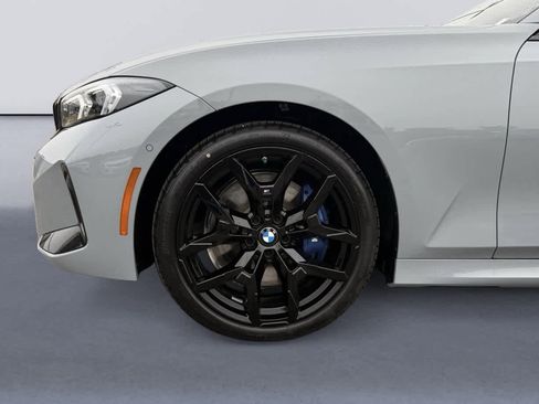 New 2026 BMW 330i xDrive xDrive w/ M Sport Package image 9