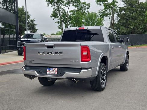 Used 2025 RAM 1500 Laramie AWD/4WD image 4