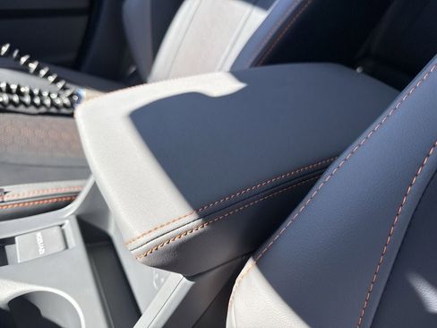 New 2025 Subaru Crosstrek 2.5i Limited w/ Crosstrek Mirror Package image 38