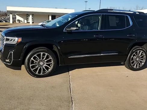 Used 2021 GMC Acadia Denali w/ Denali Technology Package image 5