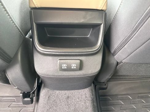 Used 2021 Subaru Outback Premium AWD/4WD image 23