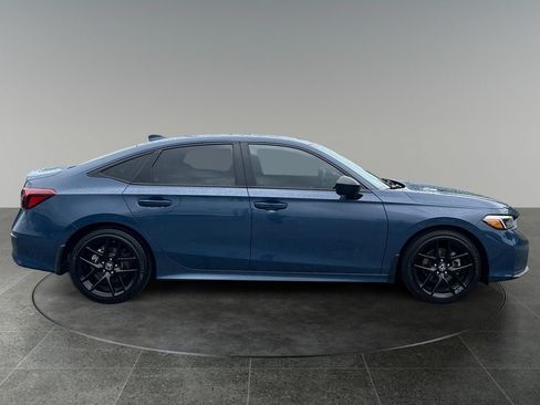 Used 2025 Honda Civic Sport Touring image 10