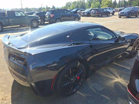 Used 2014 Chevrolet Corvette Stingray Coupe RWD image 5