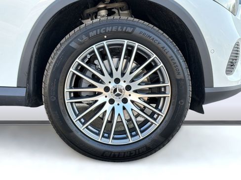 New 2026 Mercedes-Benz GLC 300 4MATIC image 11