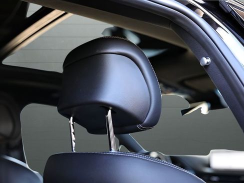 Used 2023 Genesis GV70 2.5T w/ Sport Prestige Package image 61