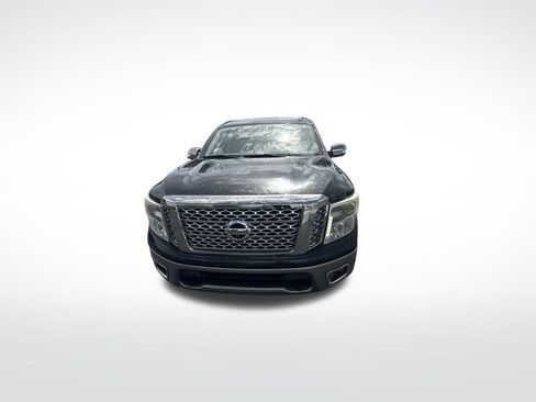 Used 2017 Nissan Titan Platinum Reserve RWD image 2