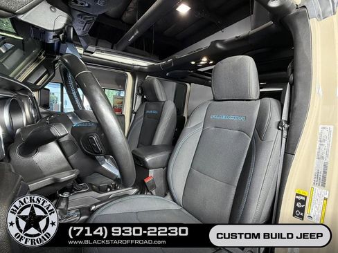 Used 2022 Jeep Wrangler Unlimited Rubicon 4xe w/ Steel Bumper Group AWD/4WD image 24