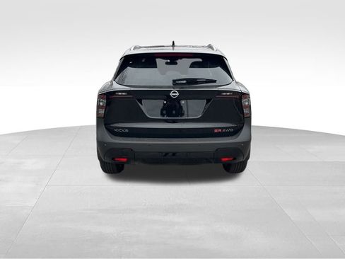 New 2025 Nissan Kicks SR AWD/4WD image 3