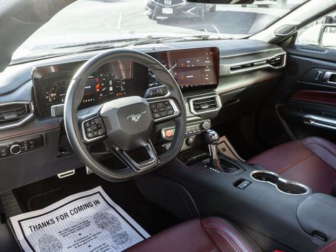 Used 2024 Ford Mustang Premium image 7