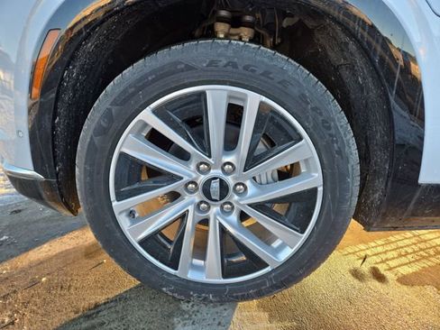 New 2026 Cadillac Vistiq Luxury image 7