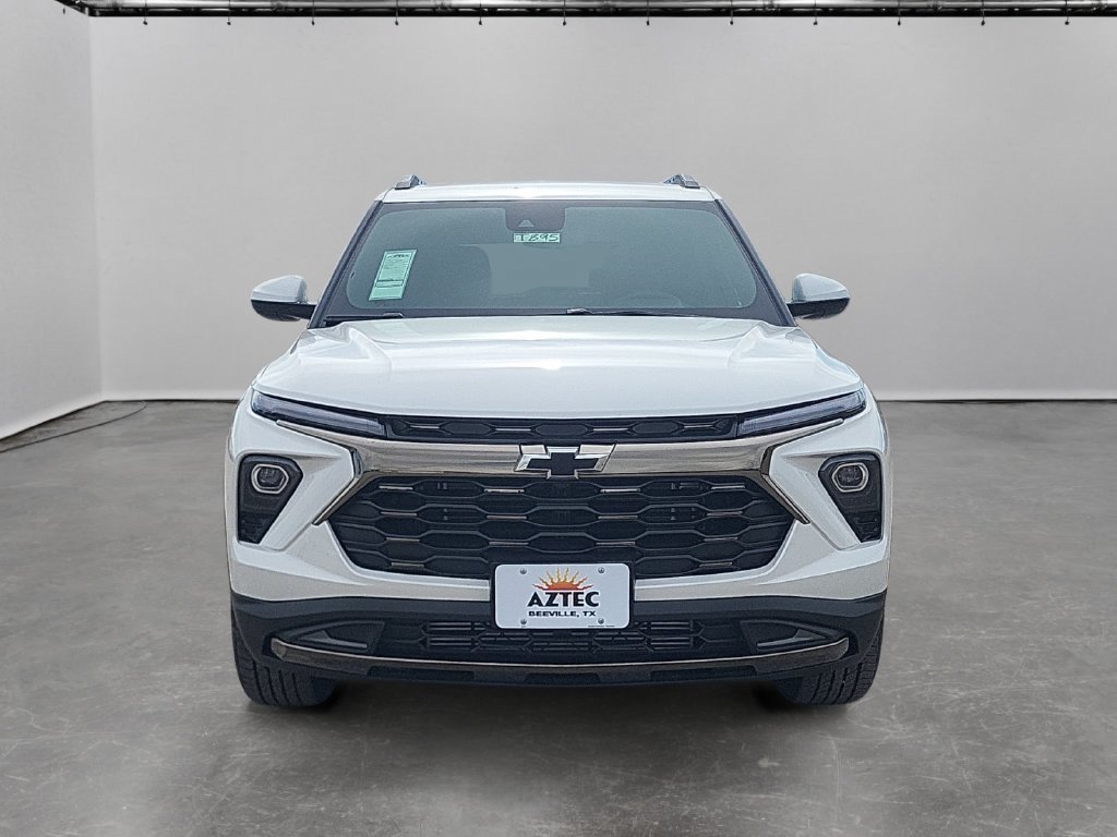 New 2026 Chevrolet TrailBlazer ACTIV FWD image 2