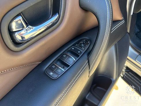 Certified 2023 INFINITI QX80 Premium Select w/ All-Season Package image 10