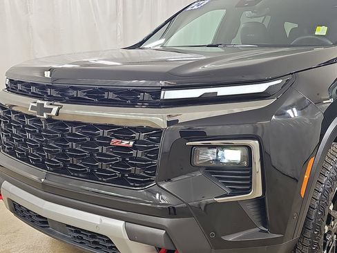 Certified 2024 Chevrolet Traverse Z71 w/ Enhanced Driving Package image 38