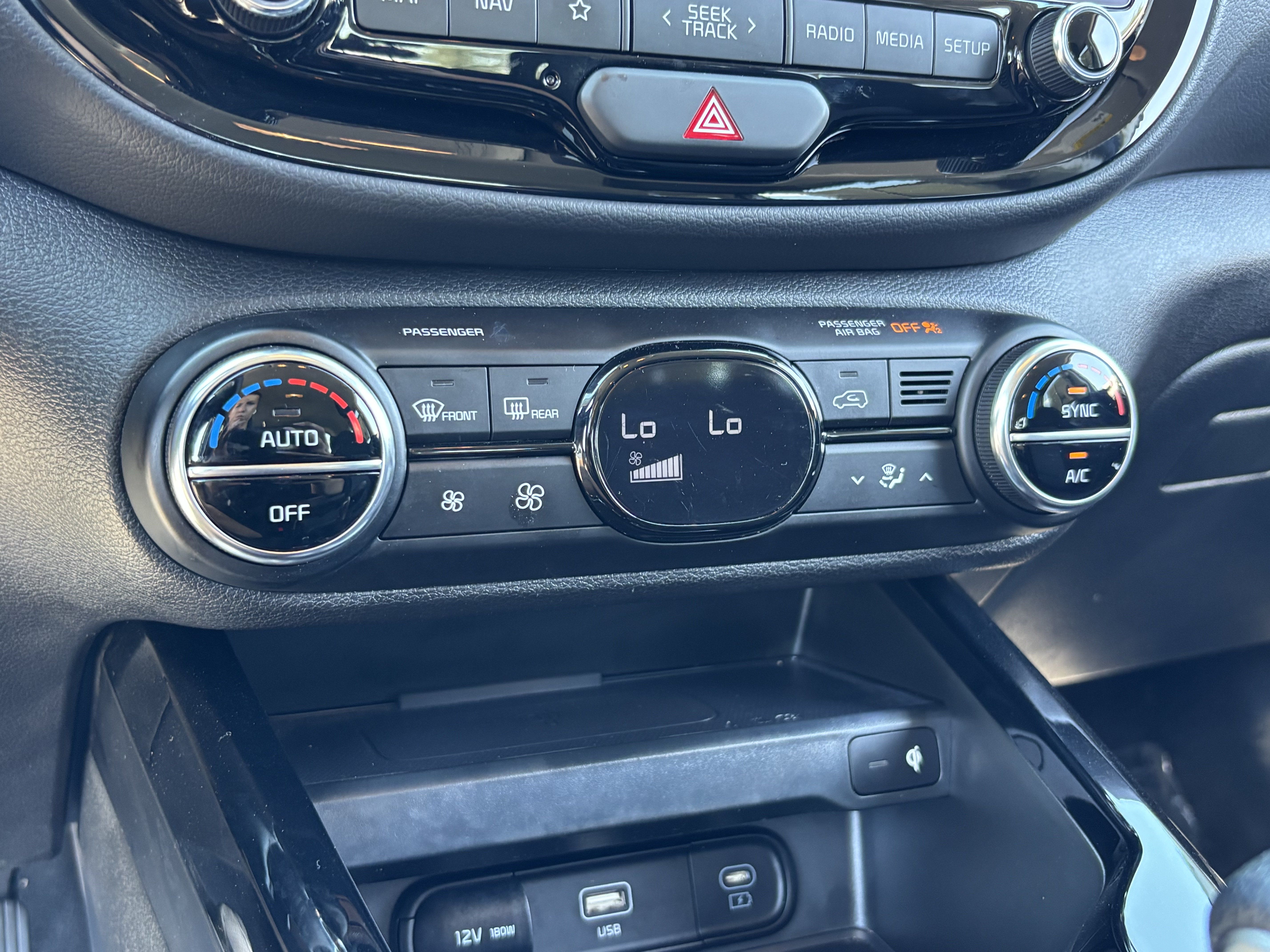 Certified 2025 Kia Soul S FWD image 22