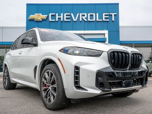 Used 2024 BMW X5 M60i AWD/4WD image 1