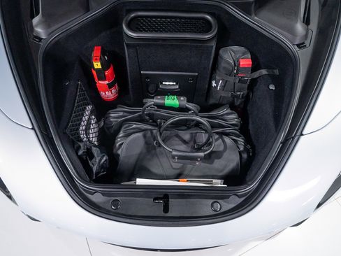 Used 2018 McLaren 720S image 35