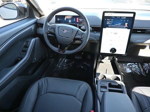 New 2025 Ford Mustang Mach-E Premium image 31