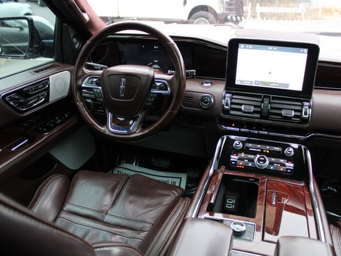 Used 2018 Lincoln Navigator L Black Label w/ Cargo Package image 13