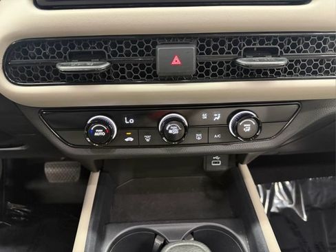 Certified 2024 Honda HR-V LX image 25