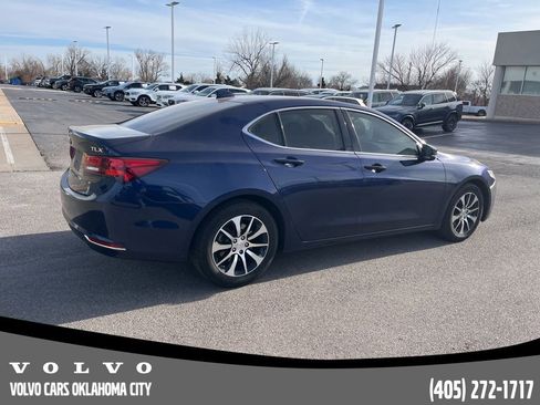 Used 2017 Acura TLX image 5