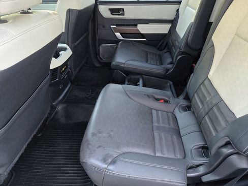 Used 2023 Toyota Sequoia Capstone image 20