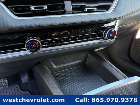 New 2026 Chevrolet Equinox LT w/ Convenience Package II FWD image 21