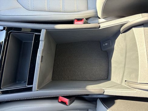 New 2026 Volkswagen Atlas Cross Sport SEL R-Line image 22