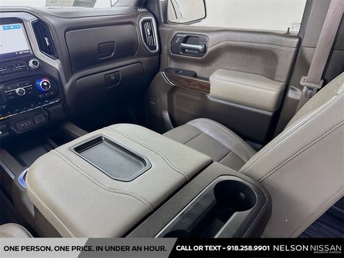 Used 2019 GMC Sierra 1500 SLT image 24