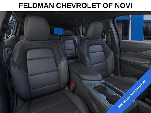 New 2026 Chevrolet Equinox EV LT FWD image 17