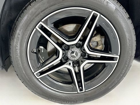 Used 2022 Mercedes-Benz GLB 250 4MATIC image 30