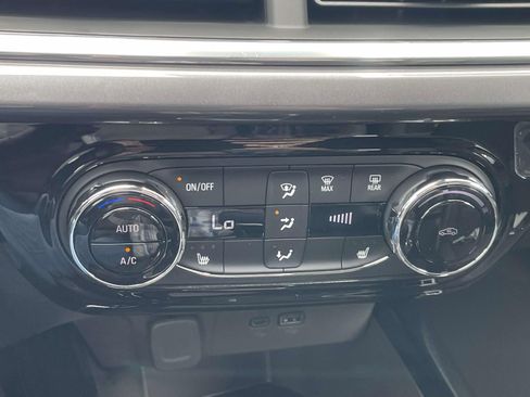 New 2026 Chevrolet Trax ACTIV w/ Driver Confidence Package FWD image 12