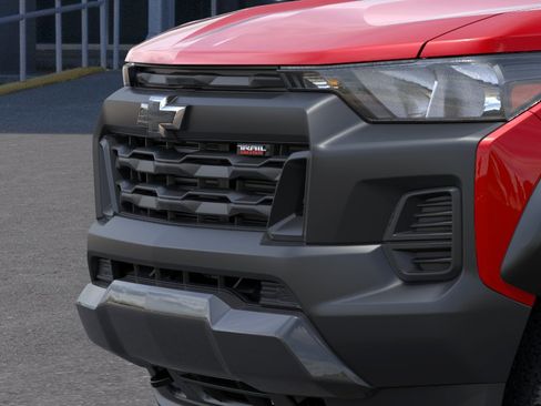 New 2026 Chevrolet Colorado Trail Boss AWD/4WD image 13