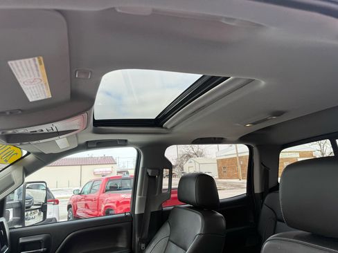 Used 2019 Chevrolet Silverado 3500 LTZ w/ Duramax Plus Package image 13