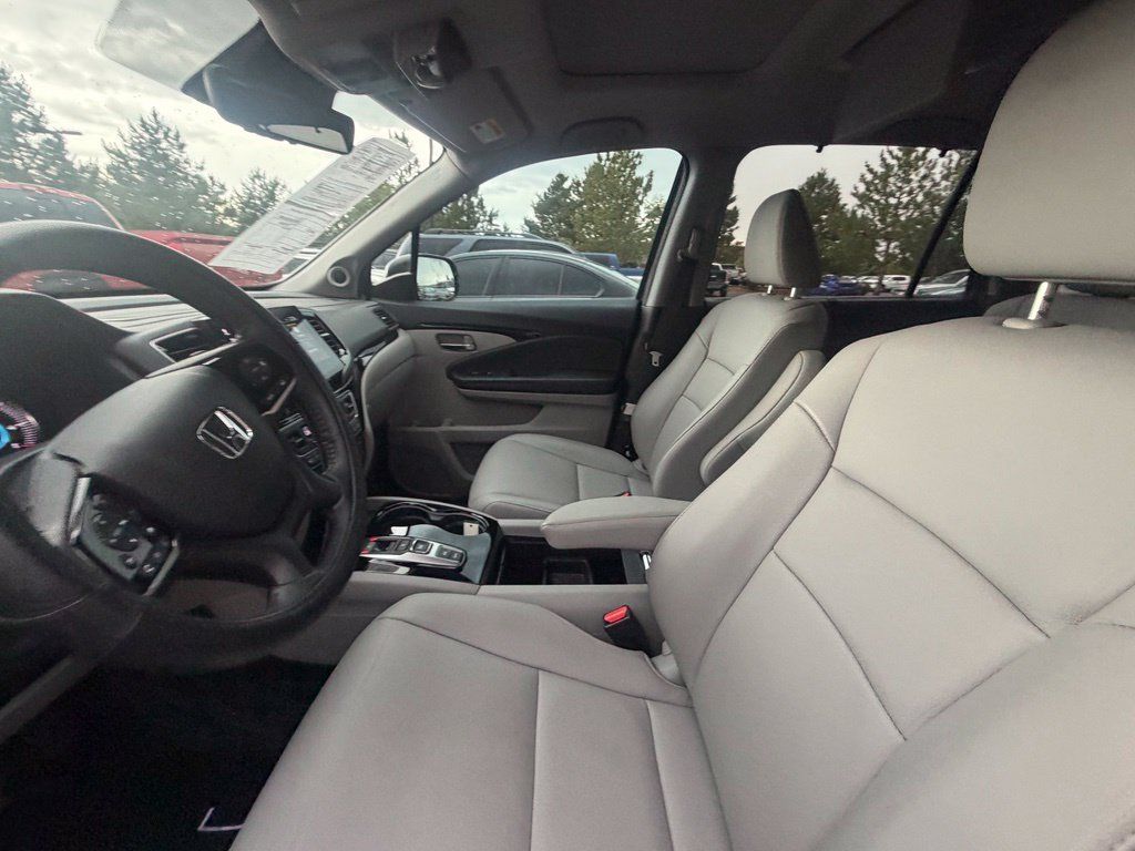 Used 2022 Honda Pilot Touring image 21