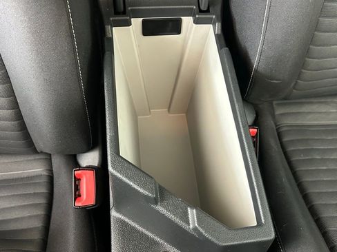 Used 2022 Volkswagen Jetta S image 48