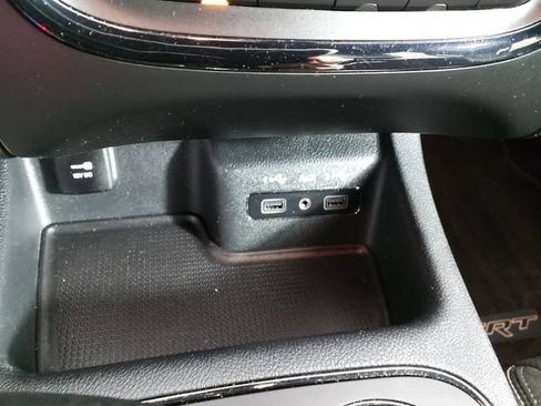 Used 2018 Dodge Durango SRT w/ SRT Interior Appearance Group AWD/4WD image 27