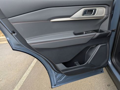 New 2026 Ford Explorer Active image 24