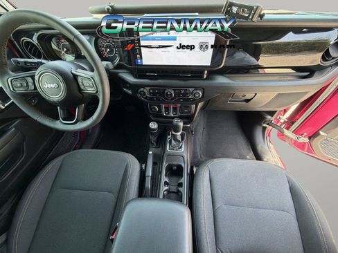 Used 2024 Jeep Wrangler Sport AWD/4WD image 12