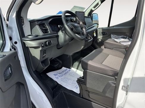 New 2026 Ford Transit 250 Low Roof image 9