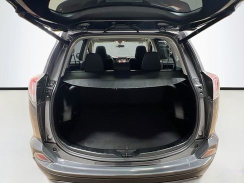 Used 2016 Toyota RAV4 XLE FWD image 25