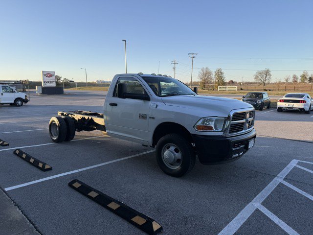 Used 2011 RAM 3500 ST w/ Trailer Brake Control Group RWD image 4