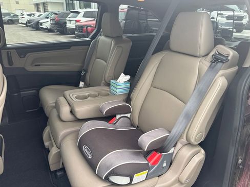 Used 2020 Honda Odyssey Elite image 7
