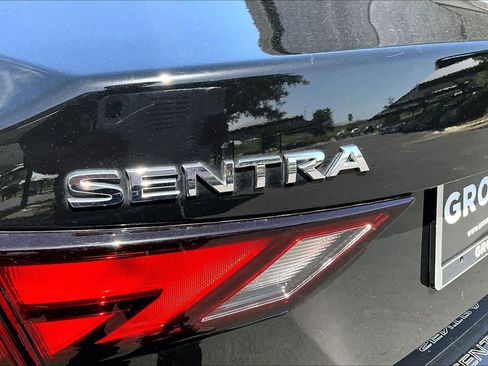 Used 2023 Nissan Sentra SV w/ All-Weather Package FWD image 10