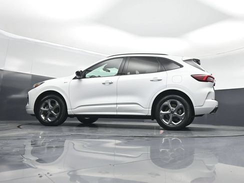 Used 2023 Ford Escape ST-Line w/ Tech Pack #1 AWD/4WD image 48